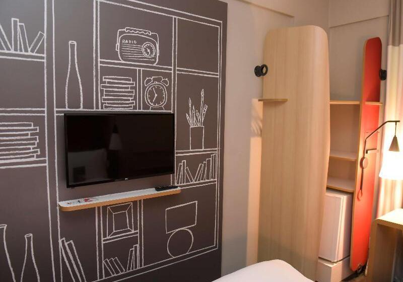 Апартаменты 1 Спальня, Ibis Tatui