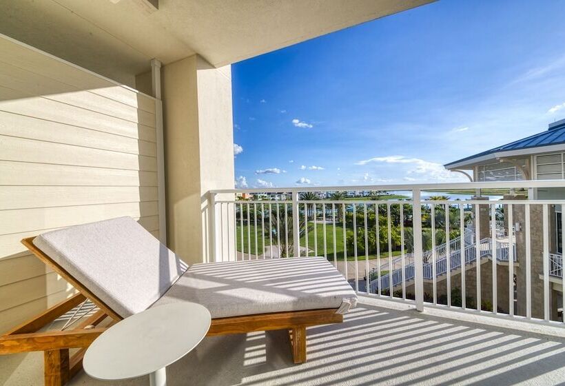 جناح مطلّ علي حمام السباحة, Margaritaville Resort Orlando