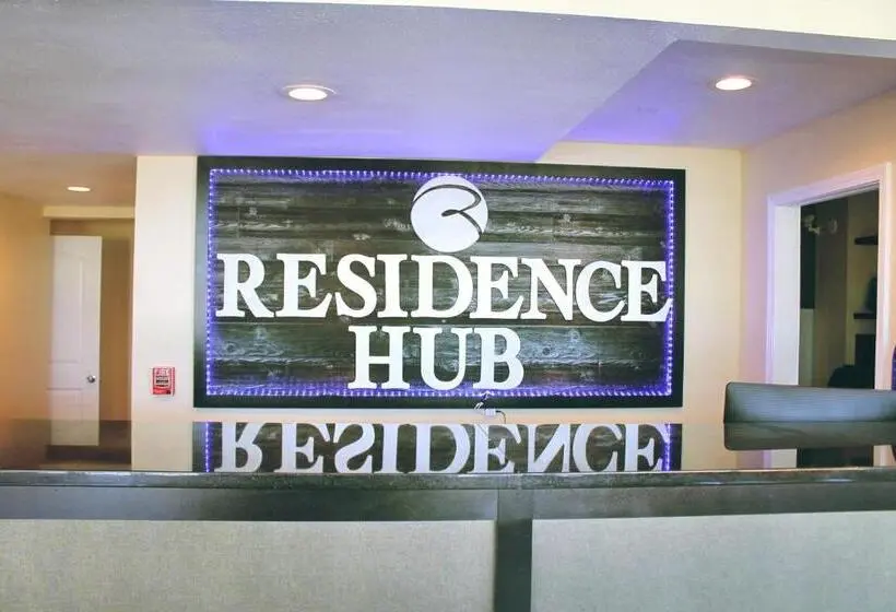 キングサイズベッドのデラックスルーム, Residence Hub Inn And Suites