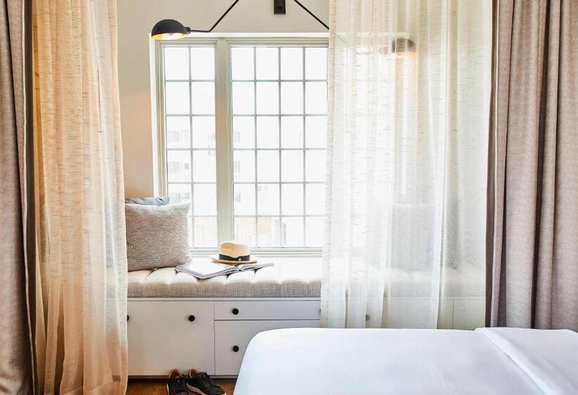 스탠다드 룸 킹사이즈 침대, The Alida, Savannah, A Tribute Portfolio