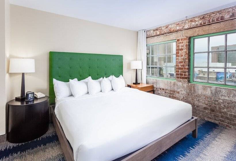 جناح إدارى, The Mercantile