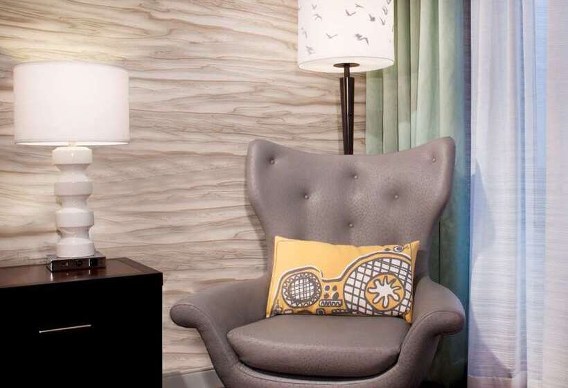 Стандартный Номер Кровать Кинг, Tru By Hilton Fayetteville I 95, Nc
