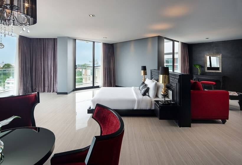 Suite Reial, Tsix5 Quarter