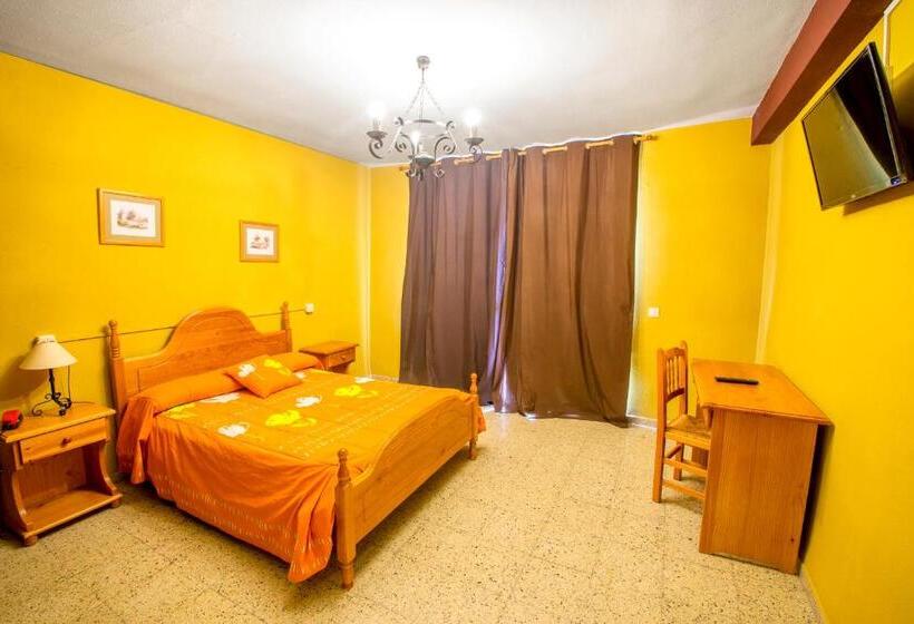 اتاق استاندارد, La Casona Del Pinar Albergue