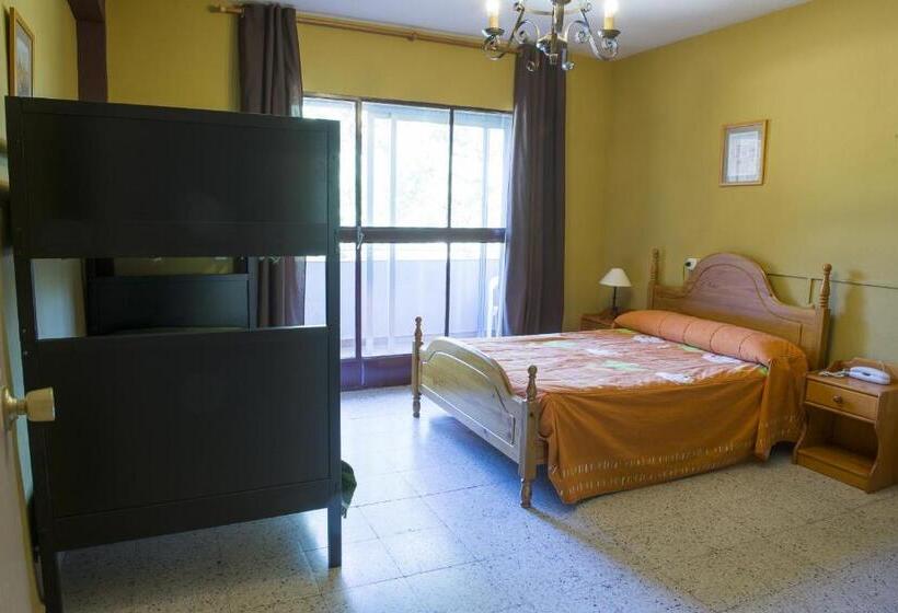 اتاق استاندارد چهار تخته, La Casona Del Pinar Albergue