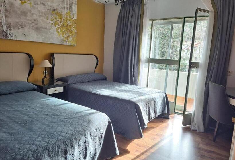 اتاق سوپریور, La Casona Del Pinar Albergue