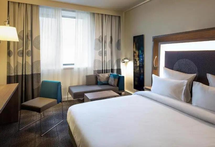 スーペリアールーム, Novotel Almaty City Center