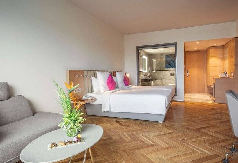 Номер Премиум, Novotel Vijayawada Varun