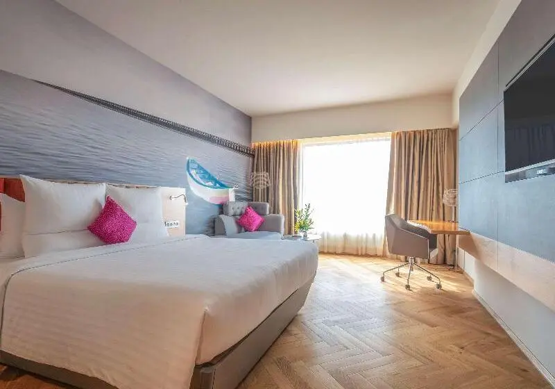 シティビューのスーペリアルーム, Novotel Vijayawada Varun