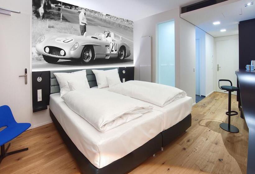 スタンダードルーム, V8 Hotel Motorworld Region Stuttgart
