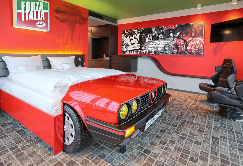 テーマパークスタンダードルーム, V8 Hotel Motorworld Region Stuttgart