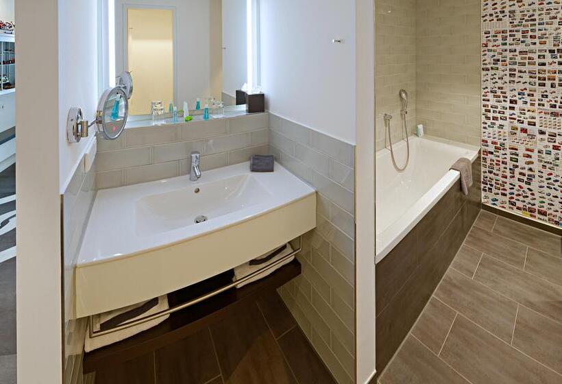 스탠다드 테마룸, V8 Hotel Motorworld Region Stuttgart