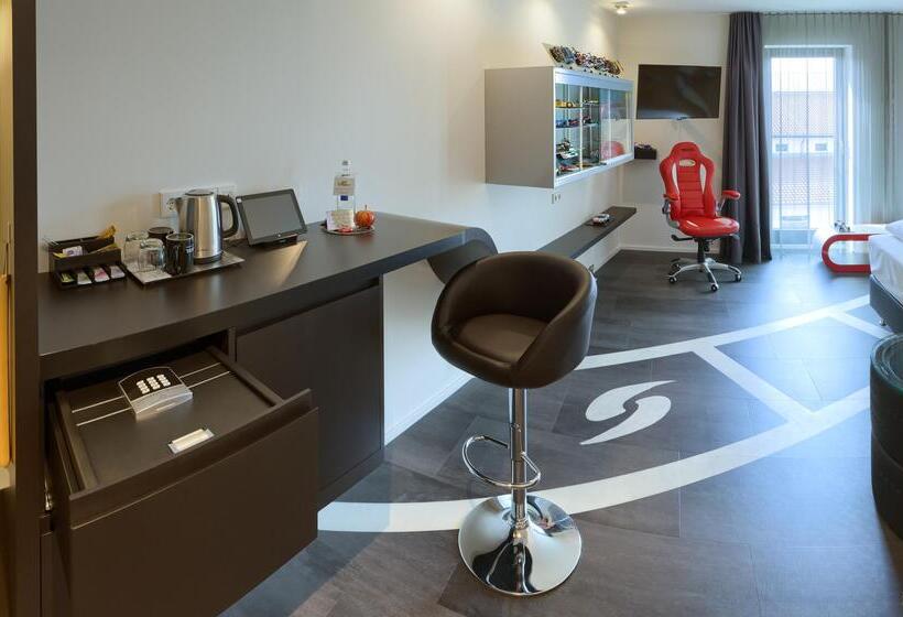 テーマパークスタンダードルーム, V8 Hotel Motorworld Region Stuttgart