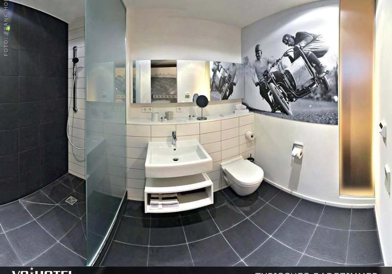 スタンダードルーム, V8 Hotel Motorworld Region Stuttgart