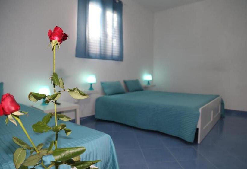 Номер Стандарт Трехместный, Un Tuffo Alla Scala Dei Turchi