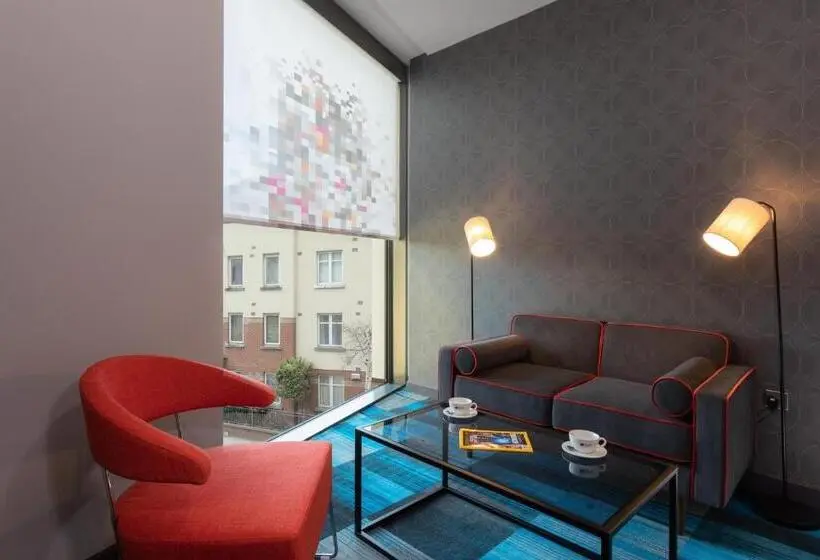 سوییت, Aloft Dublin City