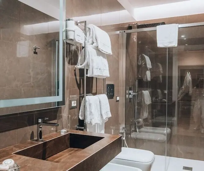 اتاق لوکس, Caruso Place Boutique & Wellness Suites