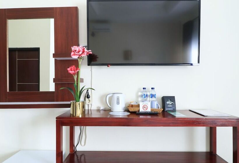 デラックスルーム, City Garden Bali Dwipa Hotel, Kuta