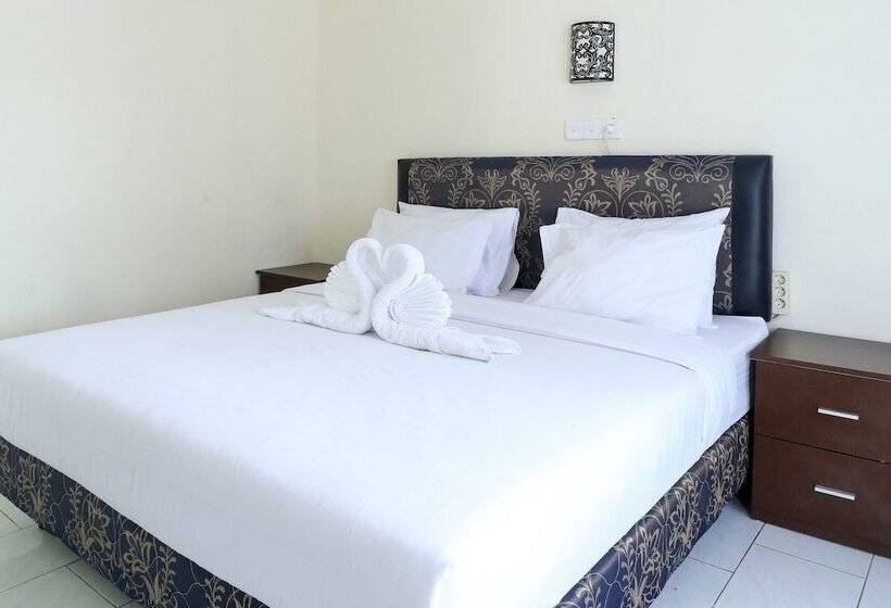 Номер Superior, City Garden Bali Dwipa Hotel, Kuta