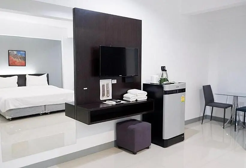 اتاق لوکس, Izen Budget Hotel & Residence