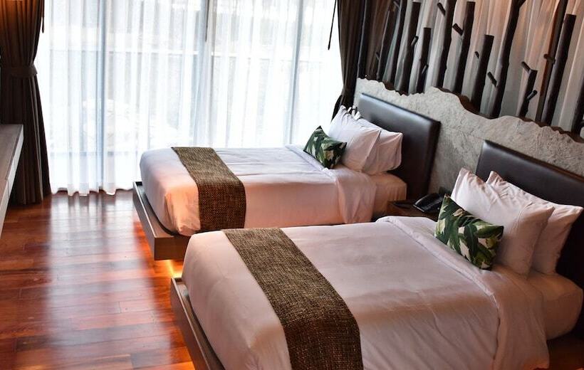 Вилла 3 Спальни с Бассейном, Kalima Resort And Villas Khao Lak