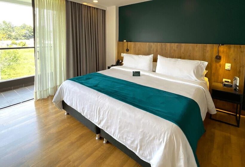 Suite with lake view, Lagoon