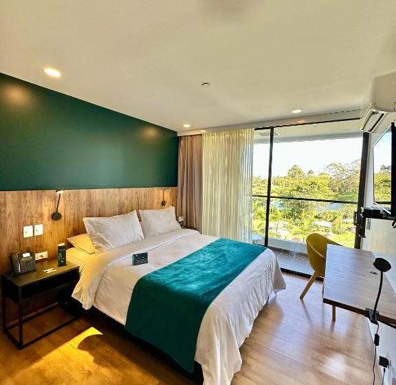 レイクビュースタンダードルーム, Lagoon