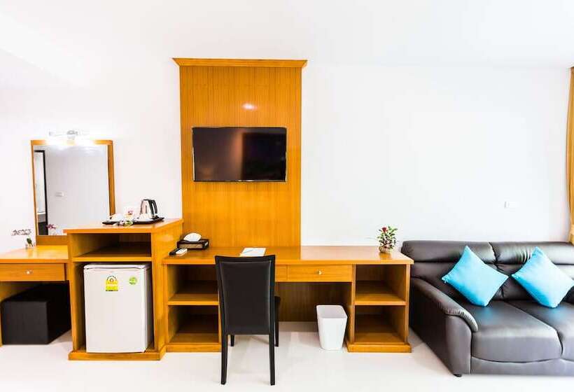 غرفة سوبيريور مطلة على حمام السباحة, Lamai Coconut Beach Resort