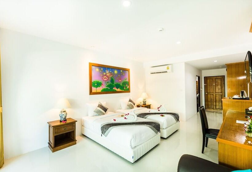 غرفة سوبيريور مطلة على حمام السباحة, Lamai Coconut Beach Resort