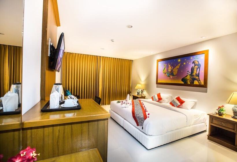 غرفة سوبيريور مطلة على حمام السباحة, Lamai Coconut Beach Resort