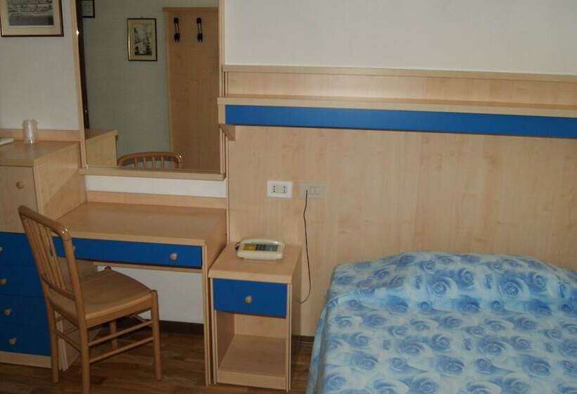 スタンダードシングルルーム, Milano