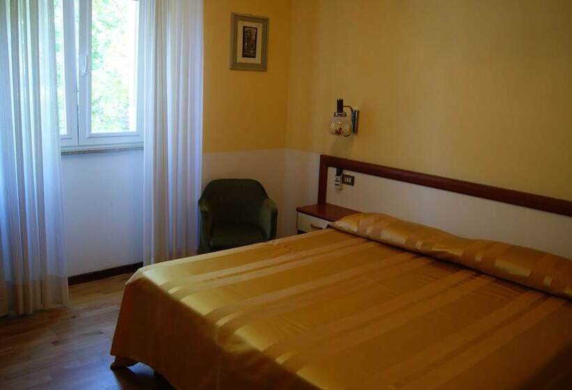 スタンダードトリプルルーム, Milano