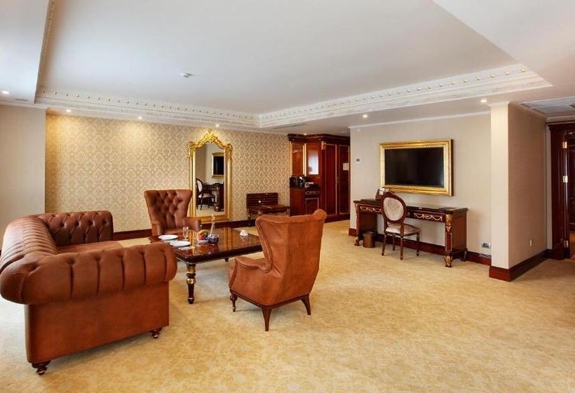 سوییت خانوادگی, Ottoman S Life Hotel Deluxe