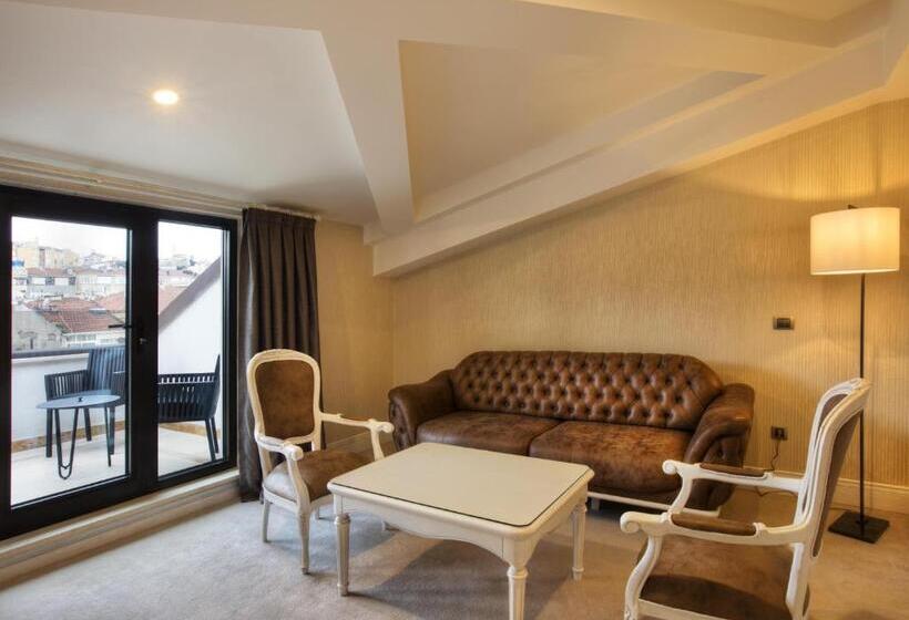 سوئیت با بالکن, Ottoman S Life Hotel Deluxe