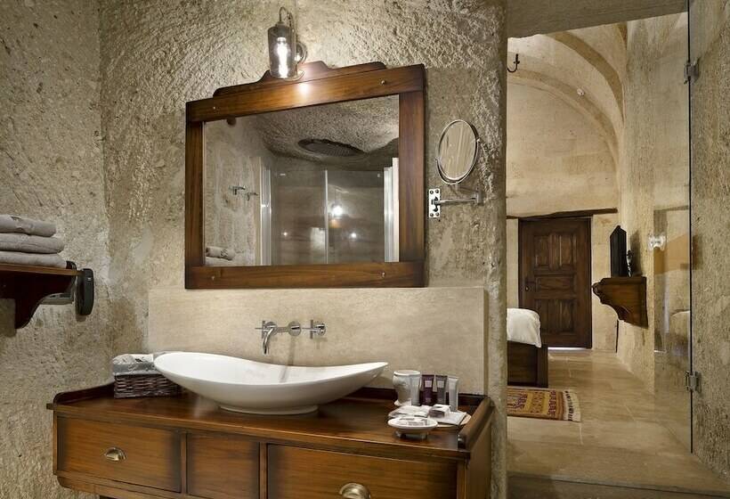 غرفة ديلوكس, Seraphim Cave Suites & Spa