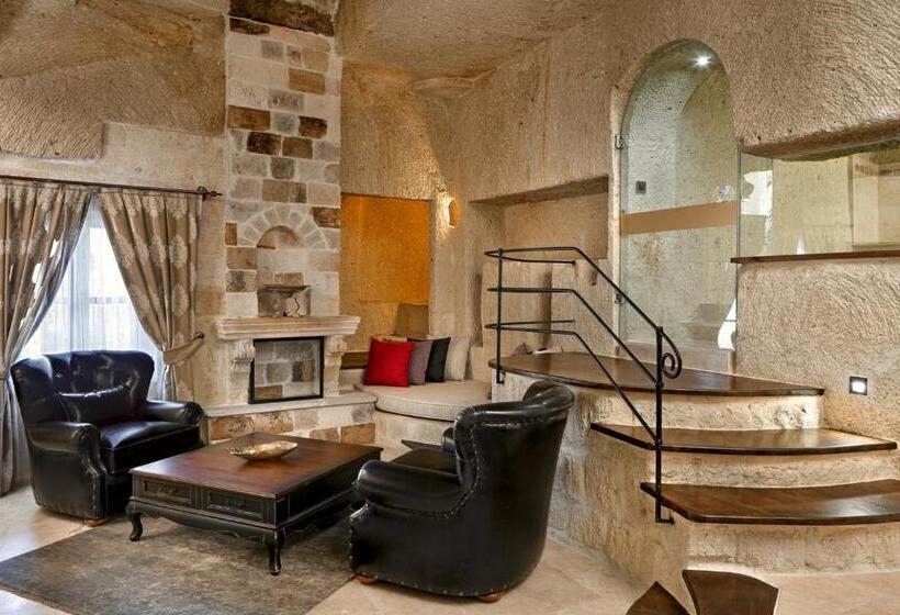 جناح سرير كينج, Seraphim Cave Suites & Spa