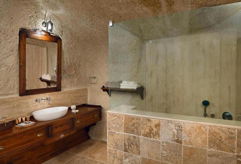 جناح سرير كينج, Seraphim Cave Suites & Spa