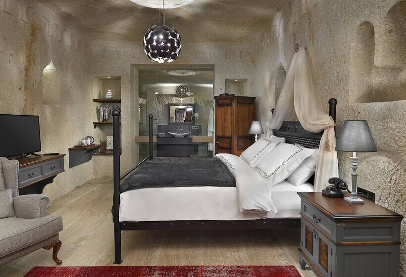 Люкс Повышенной Комфортности, Seraphim Cave Suites & Spa