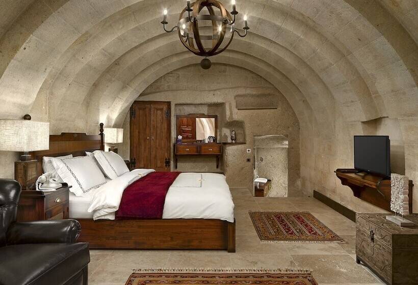 جناح ديلوكس, Seraphim Cave Suites & Spa