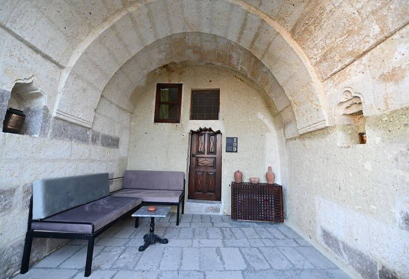 جناح ديلوكس, Seraphim Cave Suites & Spa