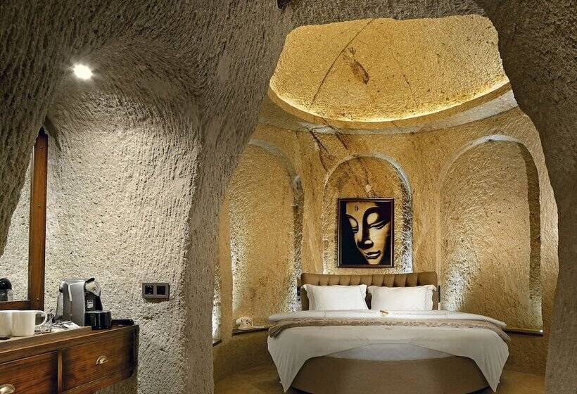 جناح سرير كينج, Seraphim Cave Suites & Spa