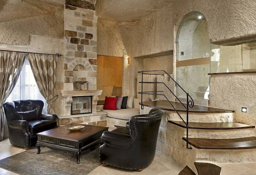 جناح سرير كينج, Seraphim Cave Suites & Spa