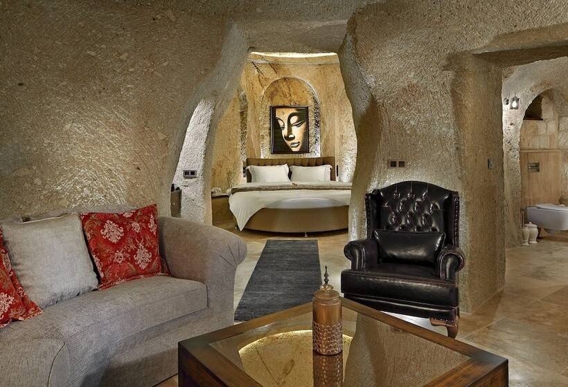 جناح سرير كينج, Seraphim Cave Suites & Spa