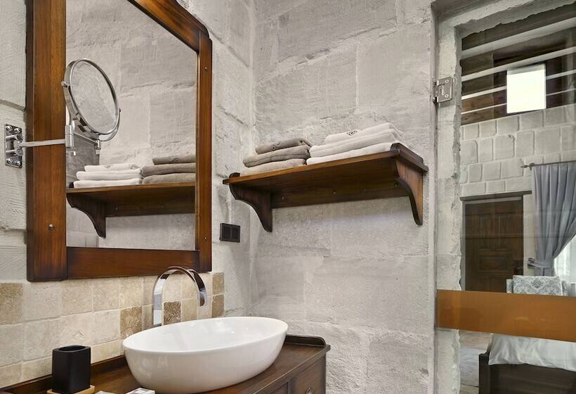 Номер Стандарт, Seraphim Cave Suites & Spa