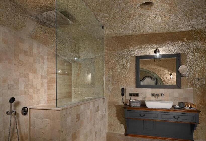 غرفة ديلوكس, Seraphim Cave Suites & Spa