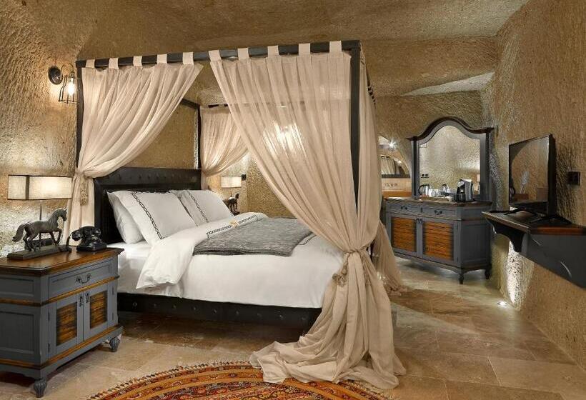 جناح ديلوكس, Seraphim Cave Suites & Spa