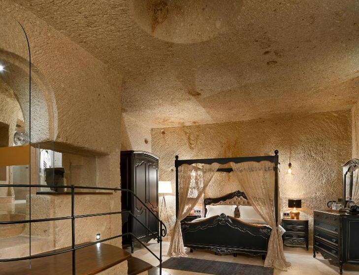 جناح سرير كينج, Seraphim Cave Suites & Spa