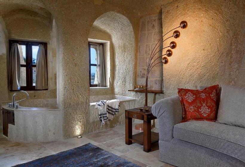 جناح سرير كينج, Seraphim Cave Suites & Spa