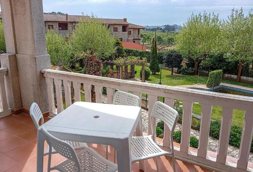 带2个卧室的高级公寓, Apartamentos Revo Salinas 3000