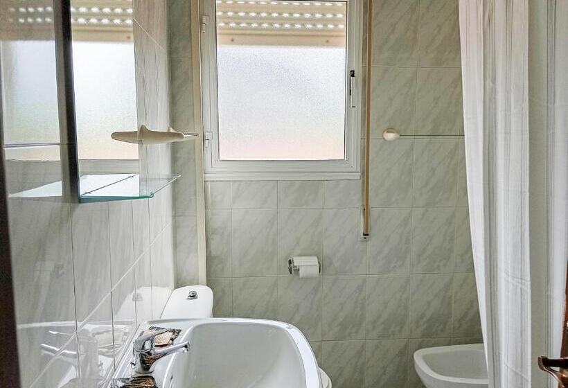 Apartamento Superior 2 Dormitórios, Apartamentos Revo Salinas 3000